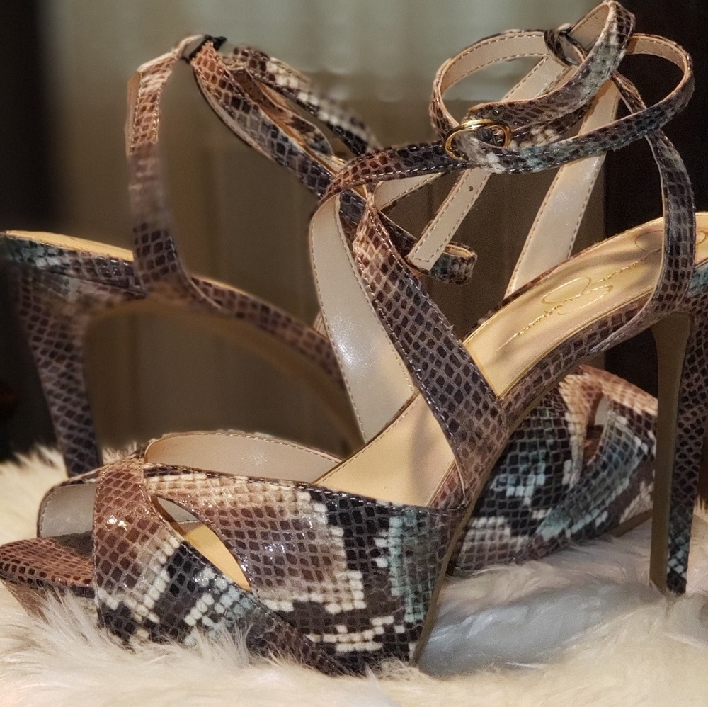Jessica Simpson heels
